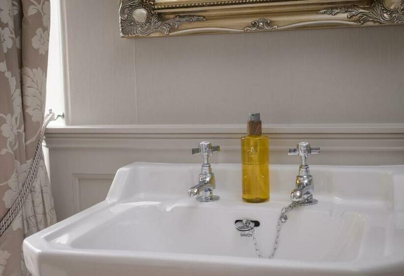 수피리어 룸 강 전망, Lysnagreyne