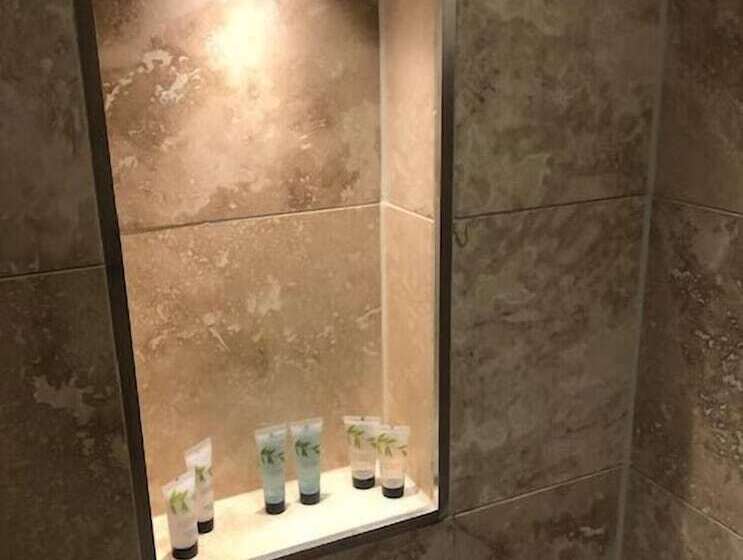 디럭스 룸, Colchester Boutique