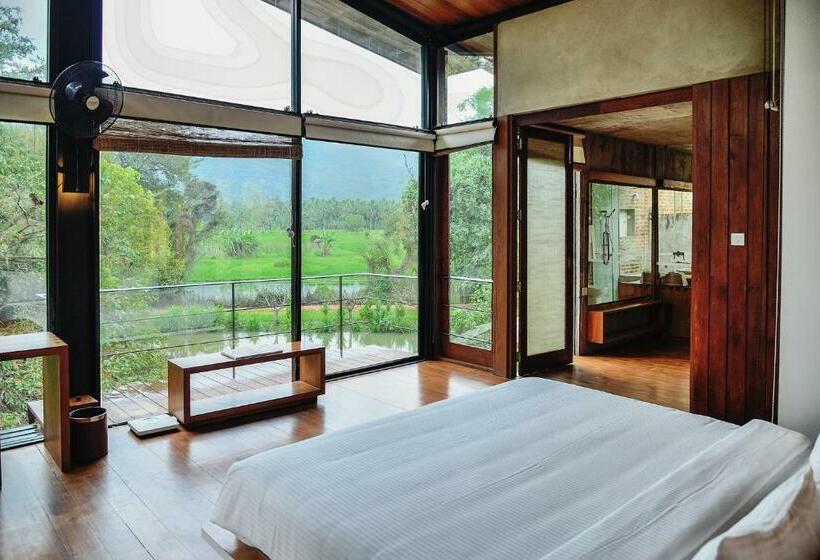 샬레, Kalundewa Retreat