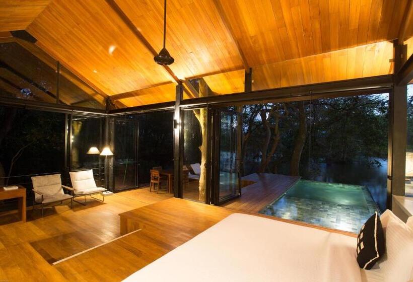 샬레, Kalundewa Retreat