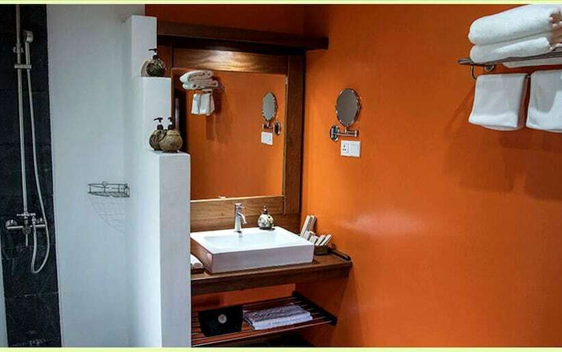 خانه 1 خوابه, Keinnara Hpa An