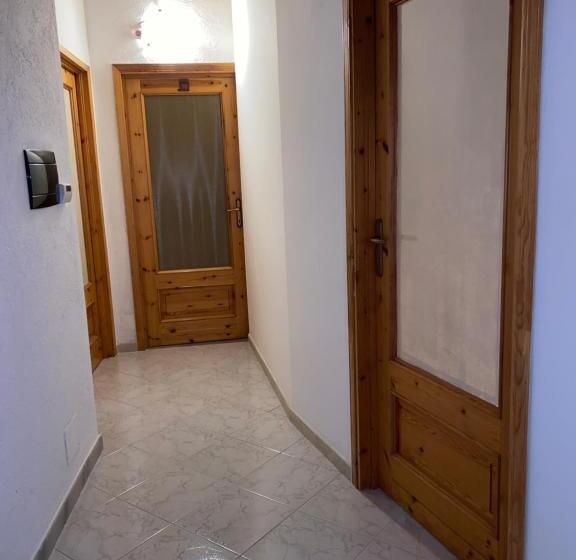 اتاق استاندارد, La Belle Epoque