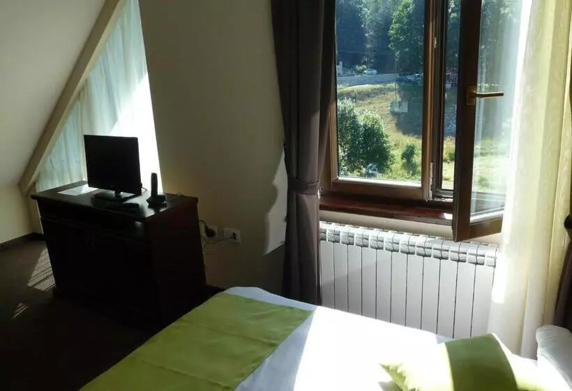 سوییت جونیور, Monte Rosa