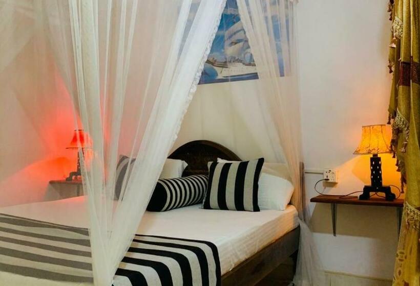 Номер Deluxe, Sisira Natural Lodge Sigiriya