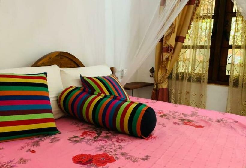 Номер Стандарт, Sisira Natural Lodge Sigiriya