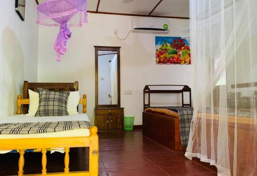 Семейный Номер Deluxe, Sisira Natural Lodge Sigiriya