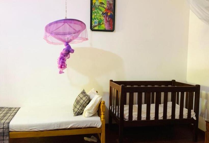 Семейный Номер Deluxe, Sisira Natural Lodge Sigiriya