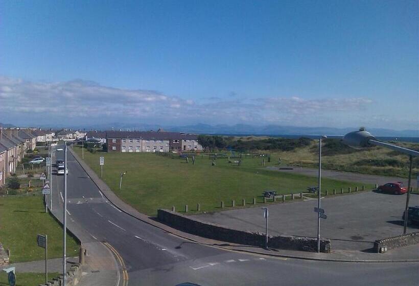 غرفة قياسية رباعية, The Victoria