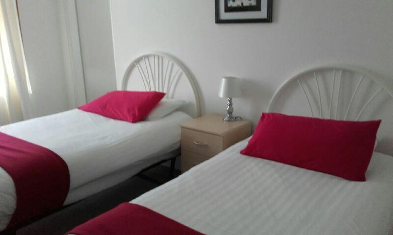 غرفة قياسية, The Victoria