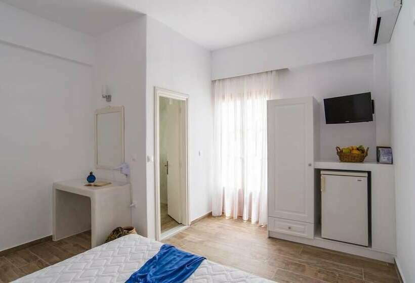 Habitació Superior Vista Mar Lateral, Villa Galinia