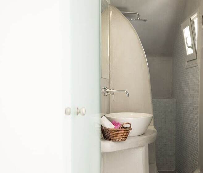 Habitación Superior amb Balcó, Villa Galinia