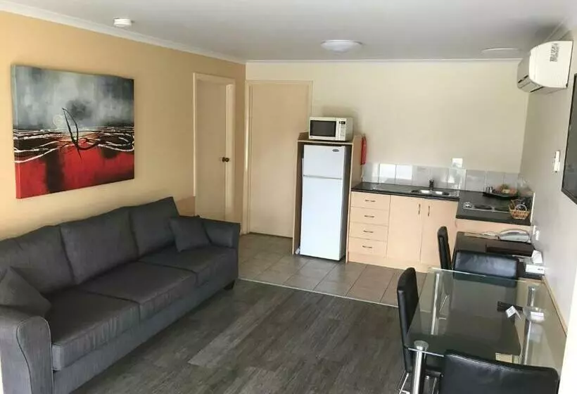２ベッドルームアパートメント, Sportsmans Motor Inn