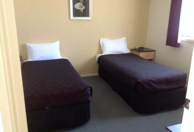 ２ベッドルームアパートメント, Sportsmans Motor Inn