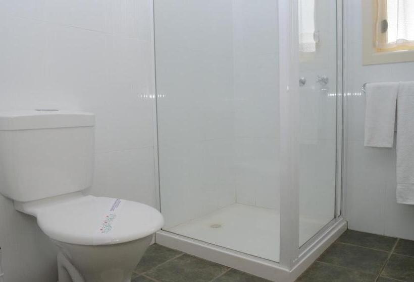 침실 2개 아파트, Sportsmans Motor Inn