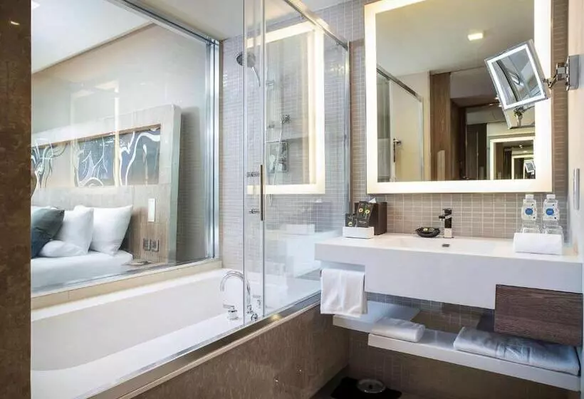 Superior-huone Kaupunkinäkymä, Novotel Bangkok Sukhumvit 20