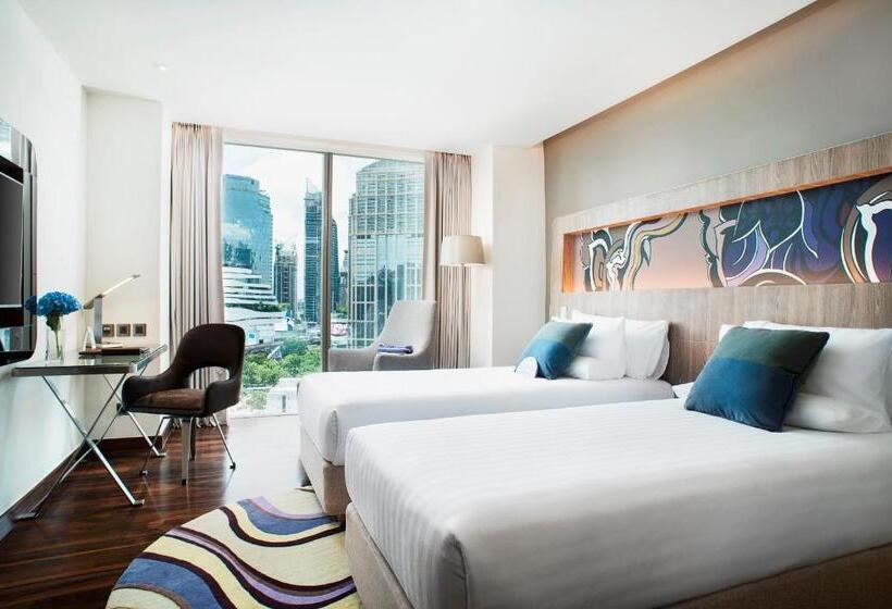 Superior Room City View