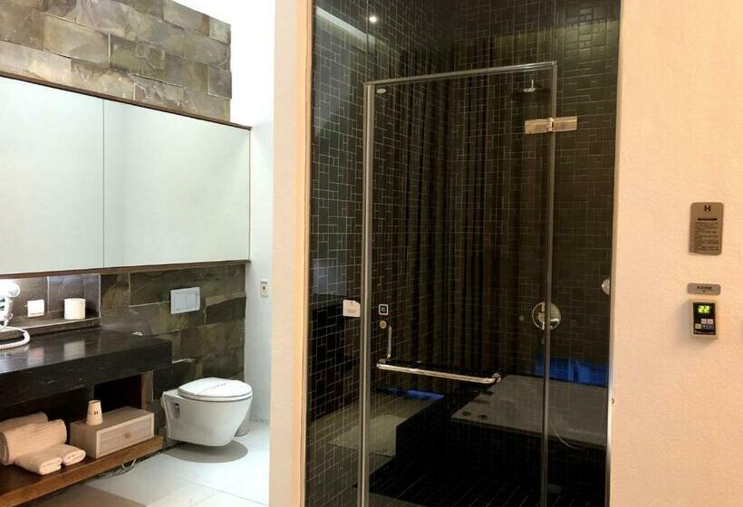 Deluxe-huone, H Villa