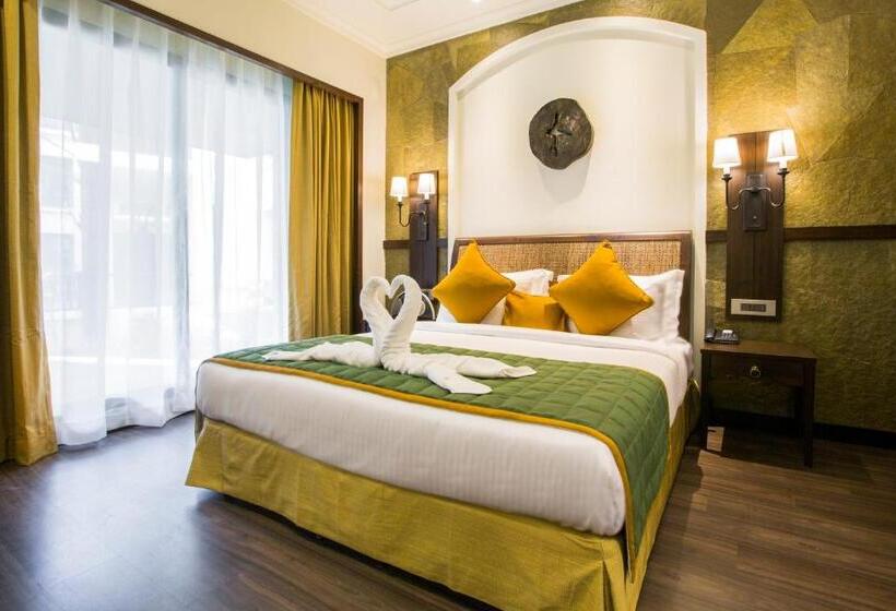 جناح مزوَّد بشرفة, Rhythm Lonavala  An Allsuite Resort