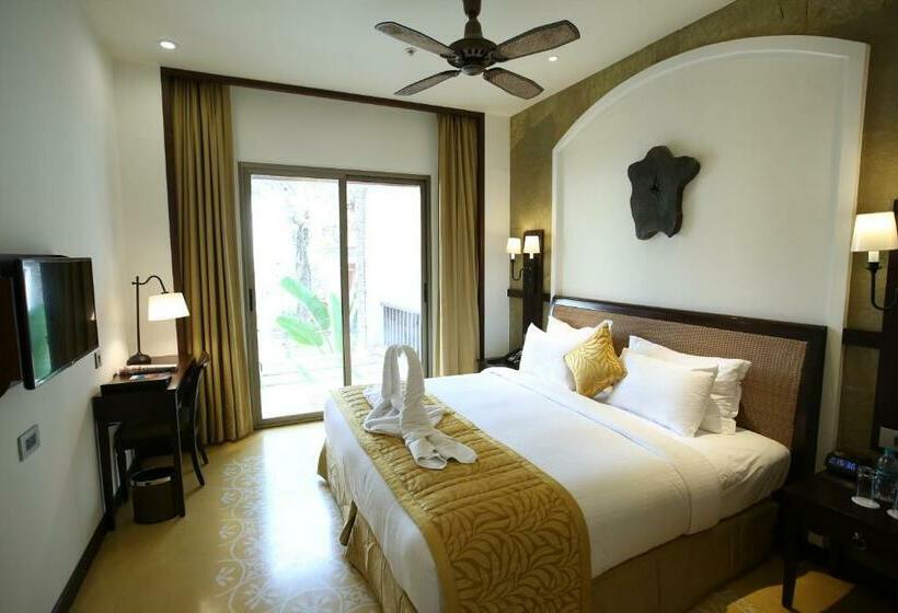 带阳台套房, Rhythm Lonavala  An Allsuite Resort