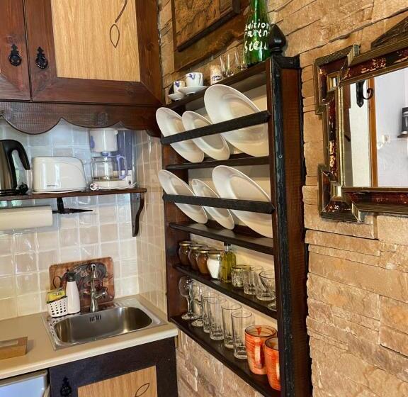 חדר סטנדרט עם מרפסת, Studios Stella & Stella S Traditional