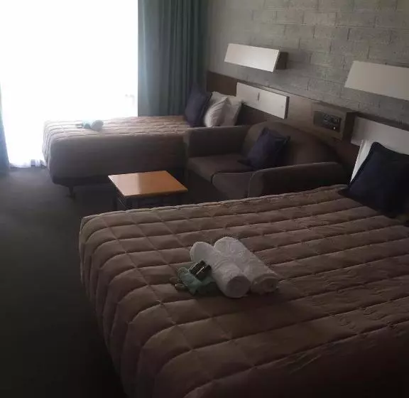 スタンダードトリプルルーム, Thomas Lodge Motel