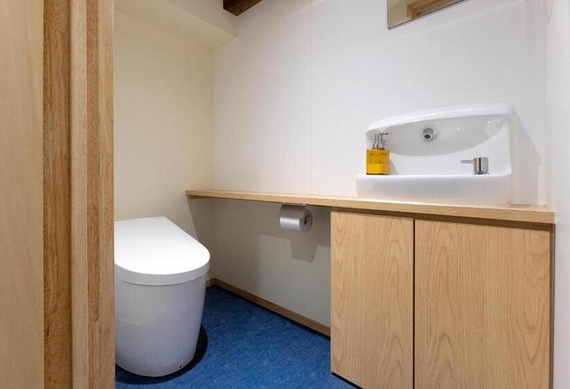 バスルーム共有のトリプルスタンダード, Cafe & Guest House Nagonoya