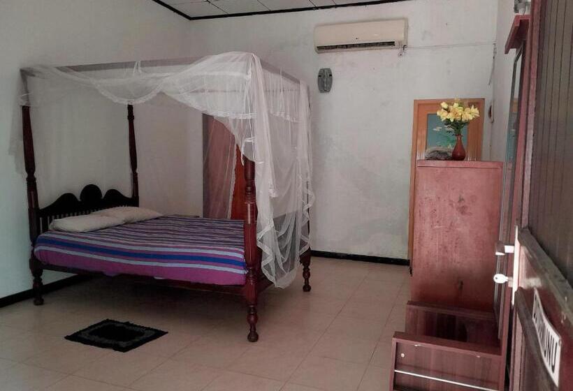 Бунгало Стандарт Вид на Сад, Banana Leaf Garden