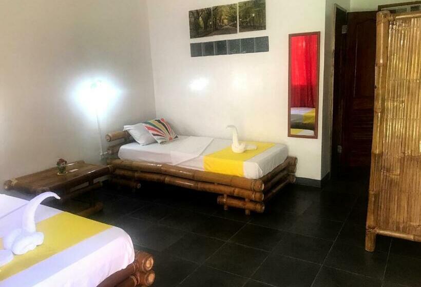 اتاق لوکس, Neptune Diving Resort Santander