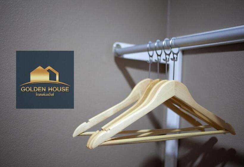 디럭스 룸, Golden House Hotel Sakaeo