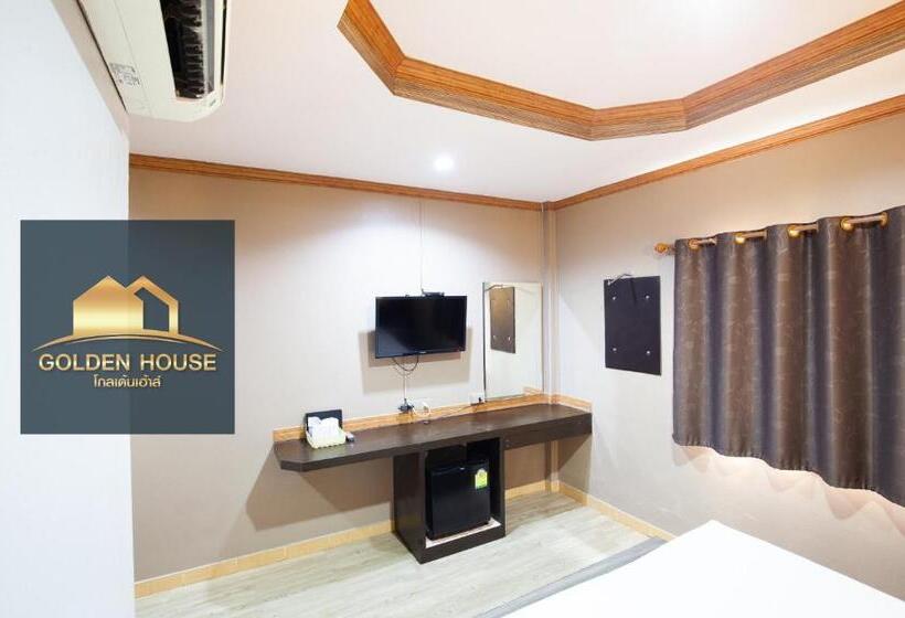 디럭스 룸, Golden House Hotel Sakaeo