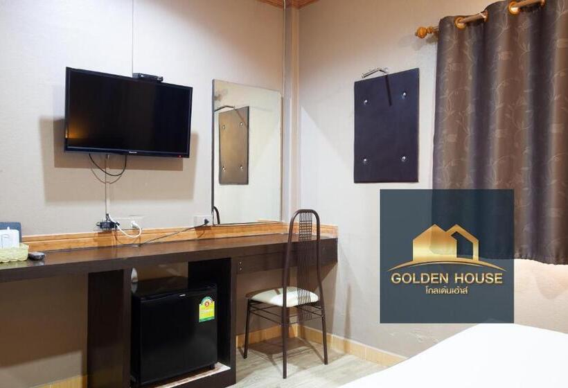 디럭스 룸, Golden House Hotel Sakaeo