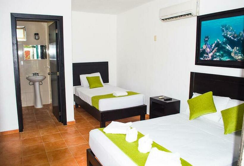 Номер Стандарт Трехместный, Arrecifes Costamaya