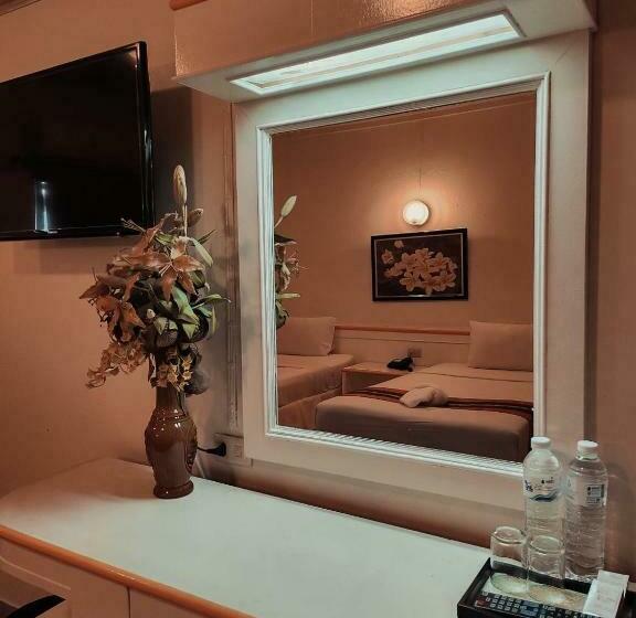 اتاق استاندارد, Asia Grand