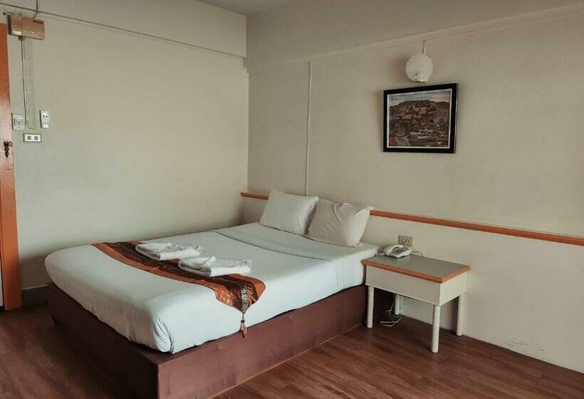 اتاق استاندارد, Asia Grand