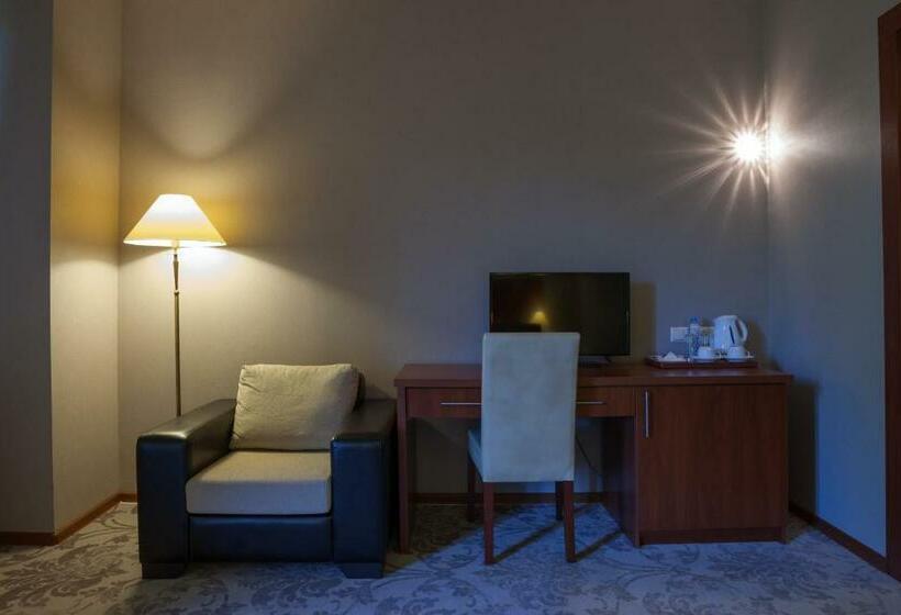 اتاق استاندارد, Astoria Tbilisi