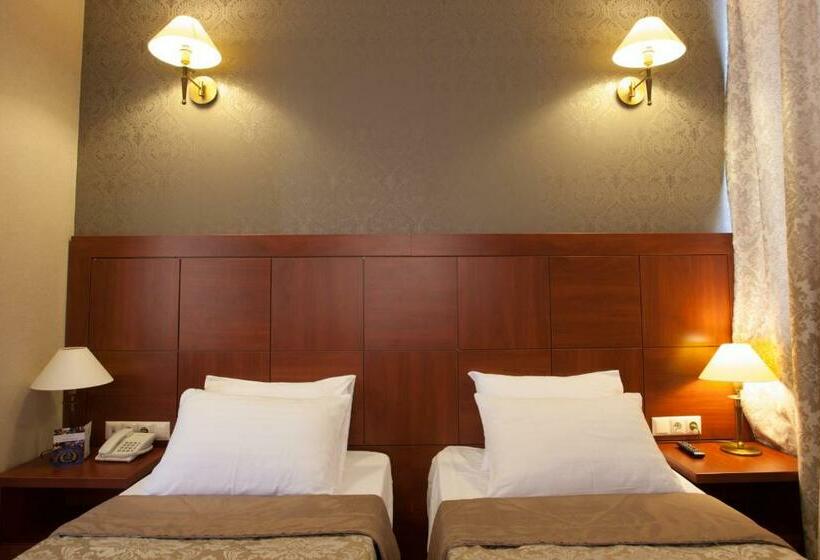 اتاق استاندارد, Astoria Tbilisi