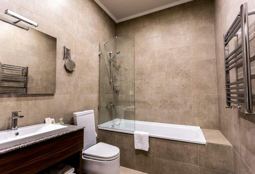 اتاق استاندارد, Astoria Tbilisi