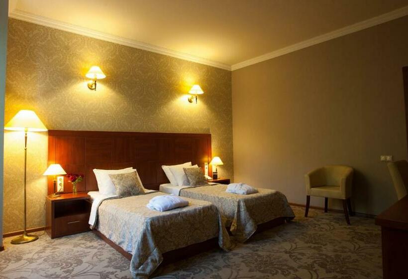 اتاق استاندارد, Astoria Tbilisi