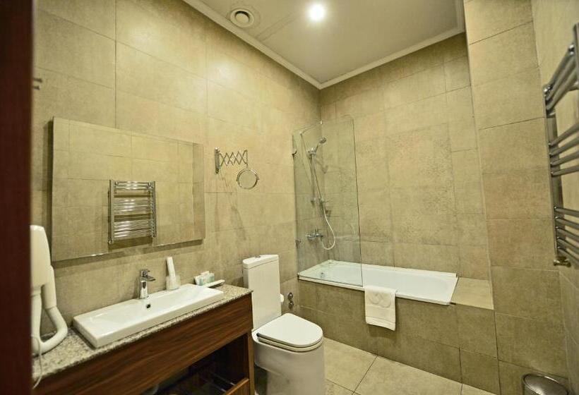 اتاق لوکس, Astoria Tbilisi