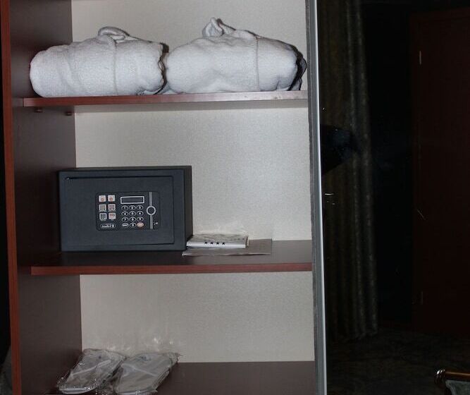 اتاق استاندارد, Astoria Tbilisi