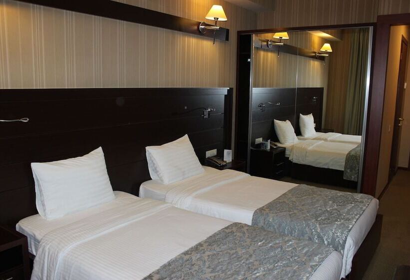 اتاق استاندارد, Astoria Tbilisi