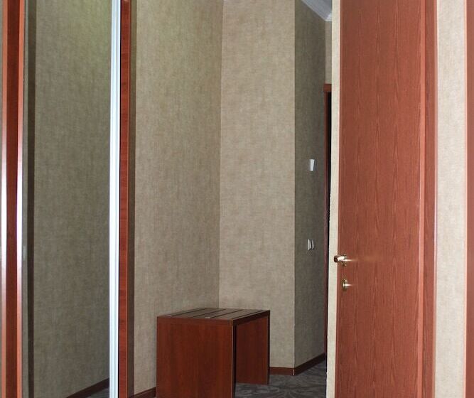 اتاق استاندارد, Astoria Tbilisi