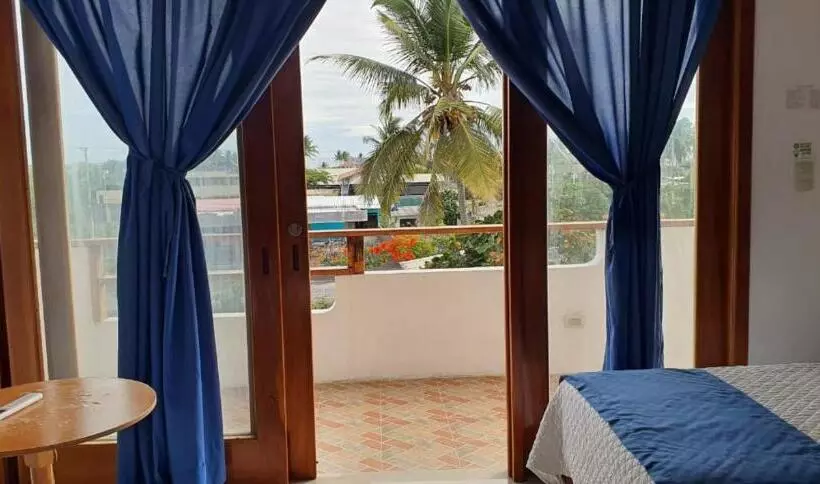 اتاق استاندارد یک نفره, Hospedaje Delfin Azul