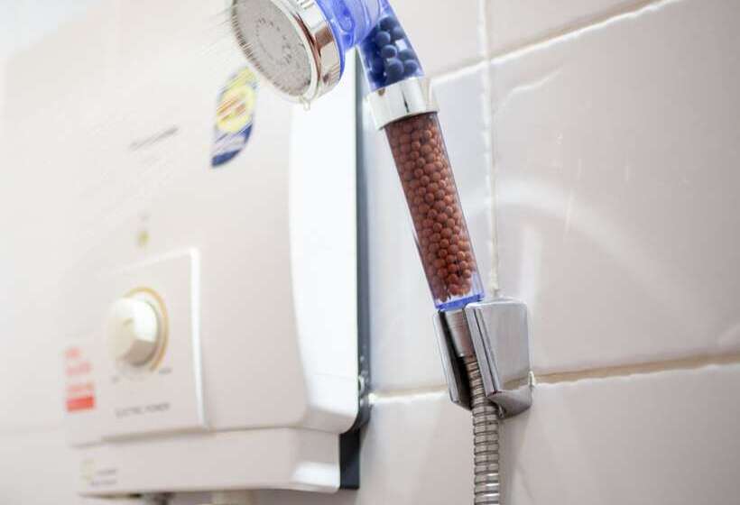 디럭스 룸, Golden House Hotel Sakaeo