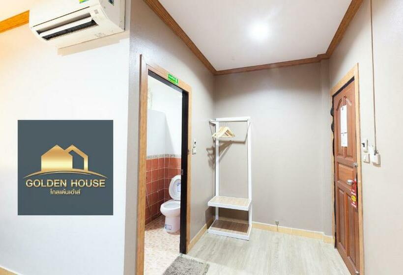 디럭스 룸, Golden House Hotel Sakaeo