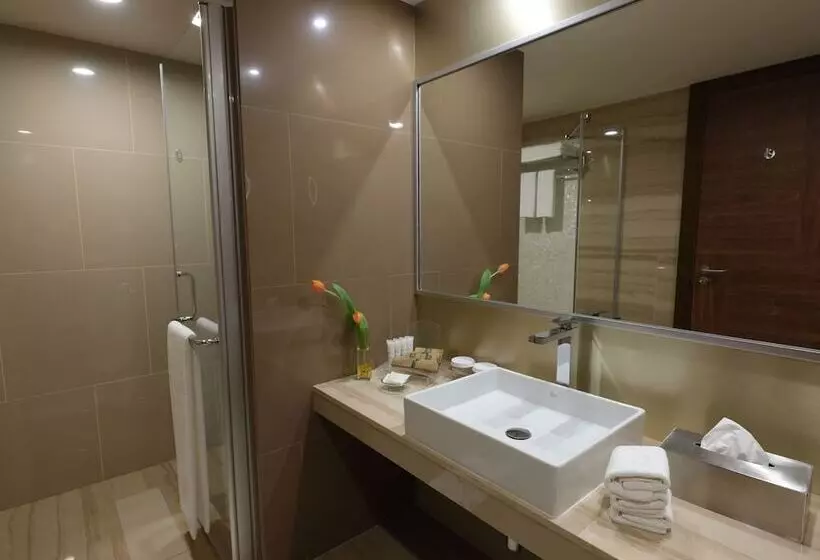 اتاق استاندارد, Holiday Inn Kuwait Al Thuraya City, An Ihg