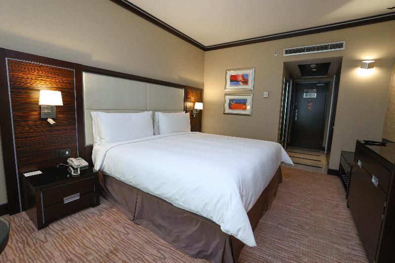 اتاق استاندارد با تخت بزرگ, Holiday Inn Kuwait Al Thuraya City, An Ihg