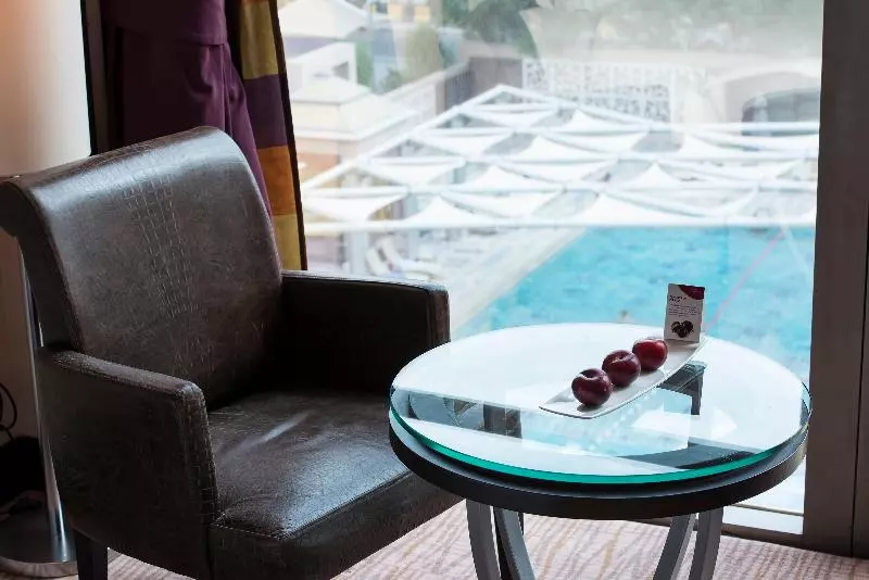 اتاق استاندارد با تخت بزرگ, Holiday Inn Kuwait Al Thuraya City, An Ihg