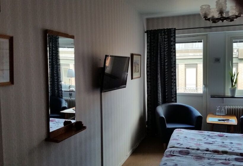 Quarto Standard Casa de Banho Partilhada, L Bode