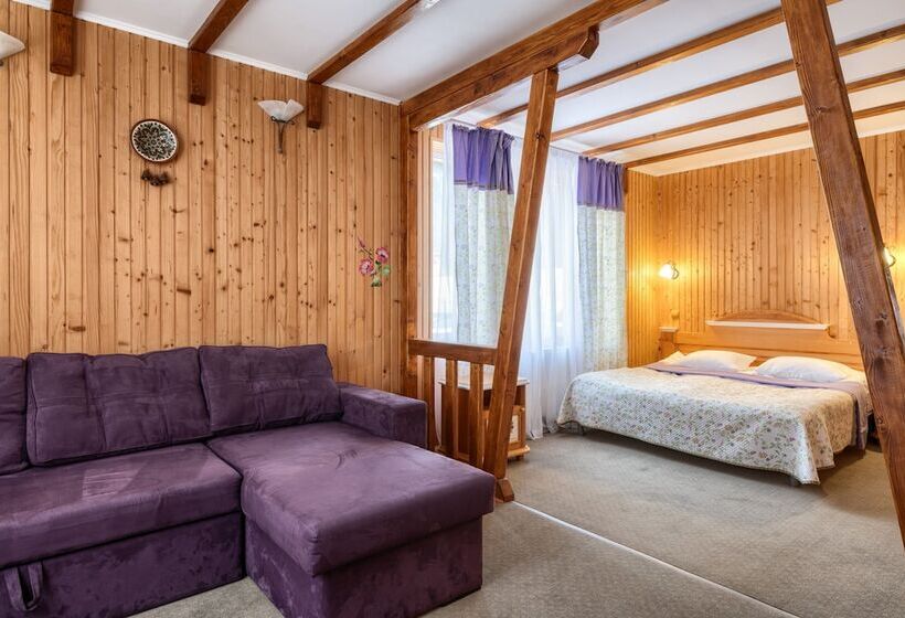 Полулюкс, Lavanda Country Club